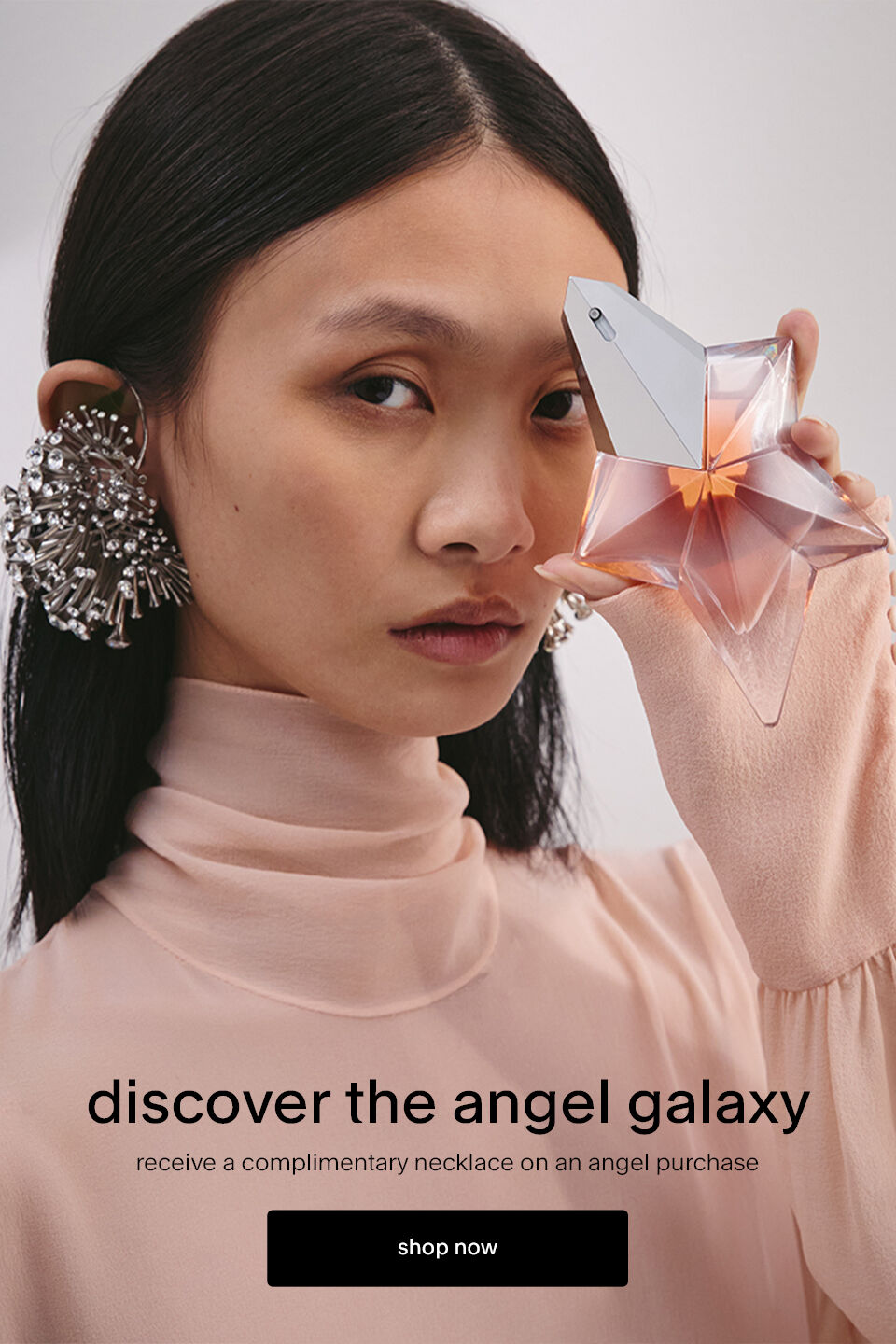 MUGLER コレクション フェイスパウダー 　オードパルファム　2025 MUGLER ® Perfume Cologne Fashion | Mugler Official Site